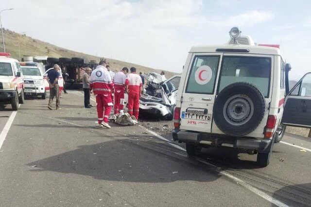 سانحه رانندگی ۸ مصدوم بر جای گذاشت