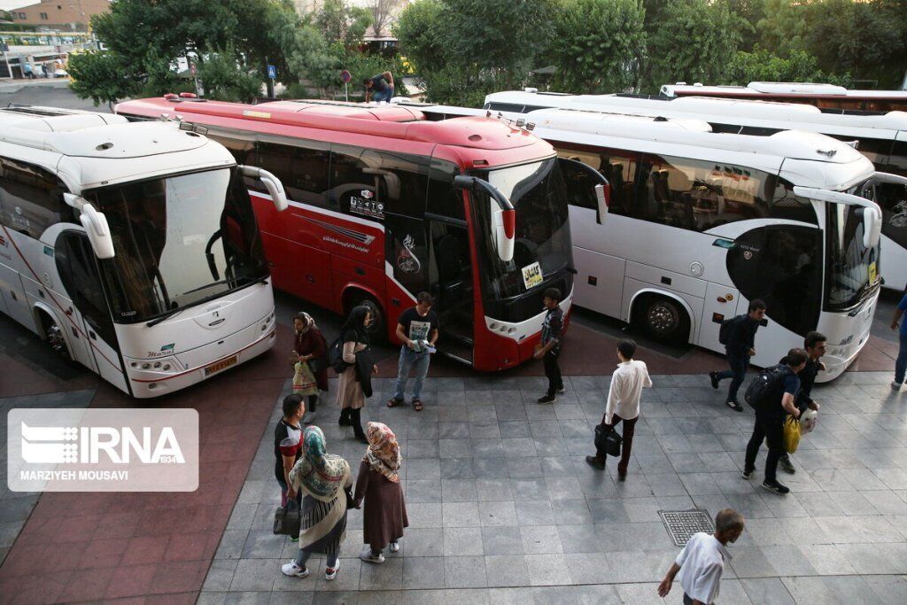 یک میلیون و ۷۰۰ هزار مسافر آذربایجان‌شرقی از راه جاده جابجا شدند