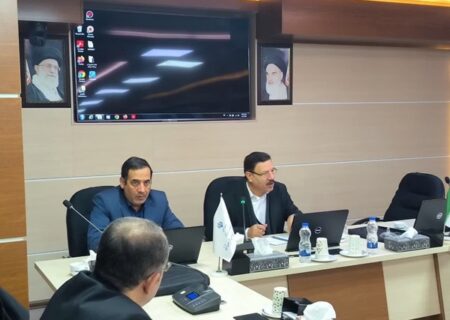 فرمانداران چالش‌های مدارس مناطق مختلف را ساماندهی کنند
