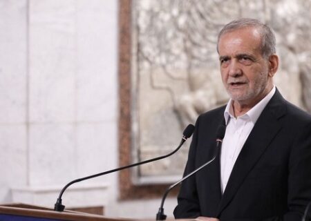 پزشکیان: هنر این نیست که نخبه تربیت کنیم و به آمریکا بفرستیم